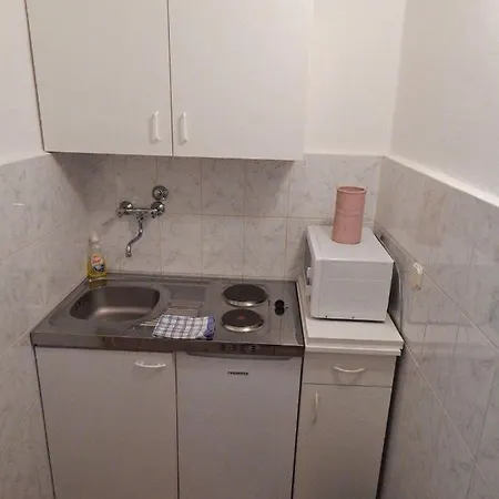 With Wifi - 13049 Pula